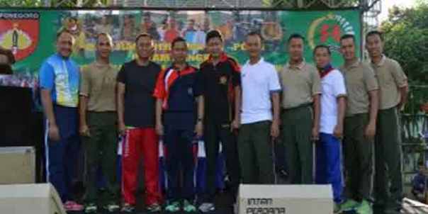 Olahraga Bersama TNI-Polri di Brigif-4